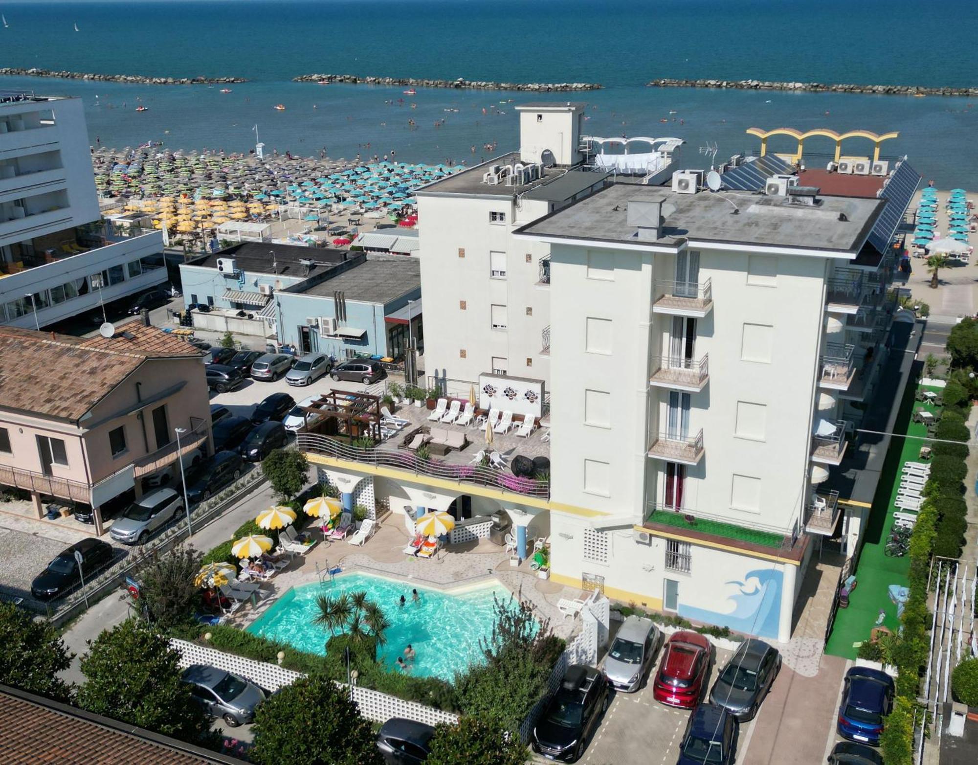 Hotel Gardenia Bellaria-Igea Marina Exterior foto